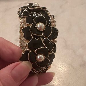 Nolan Miller Elegant Black and Gold Floral and Pearl Bracelet